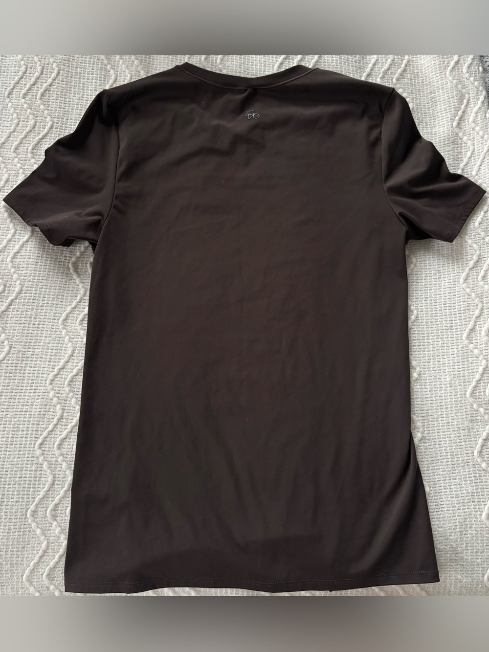 H&M Active Tee - Picture 2 of 3